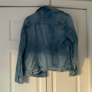 levi’s jean jacket